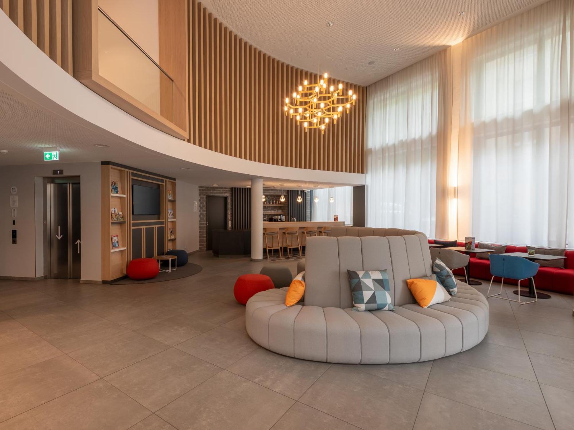Holiday Inn Express Heilbronn By Ihg ภายนอก รูปภาพ