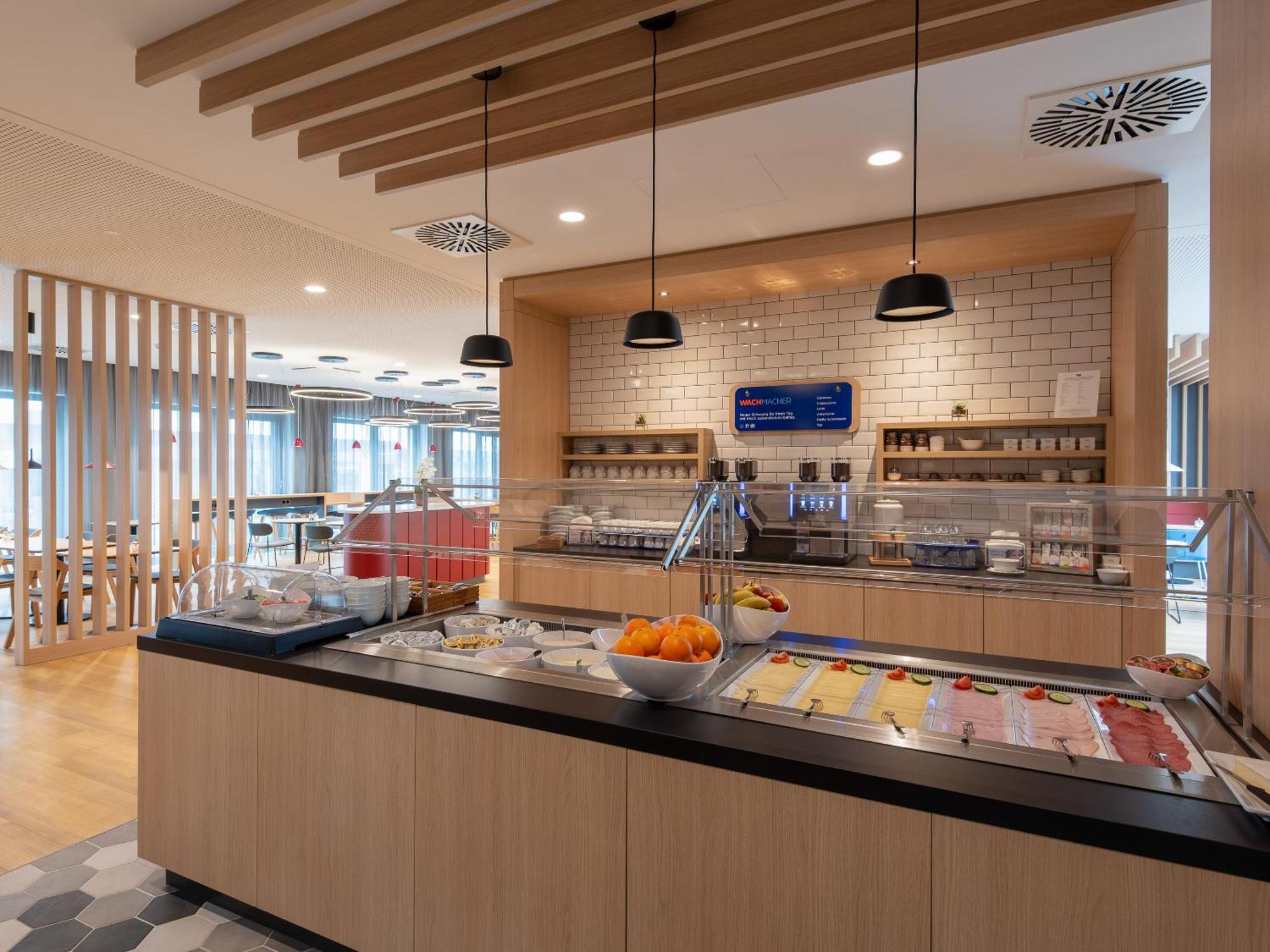 Holiday Inn Express Heilbronn By Ihg ภายนอก รูปภาพ